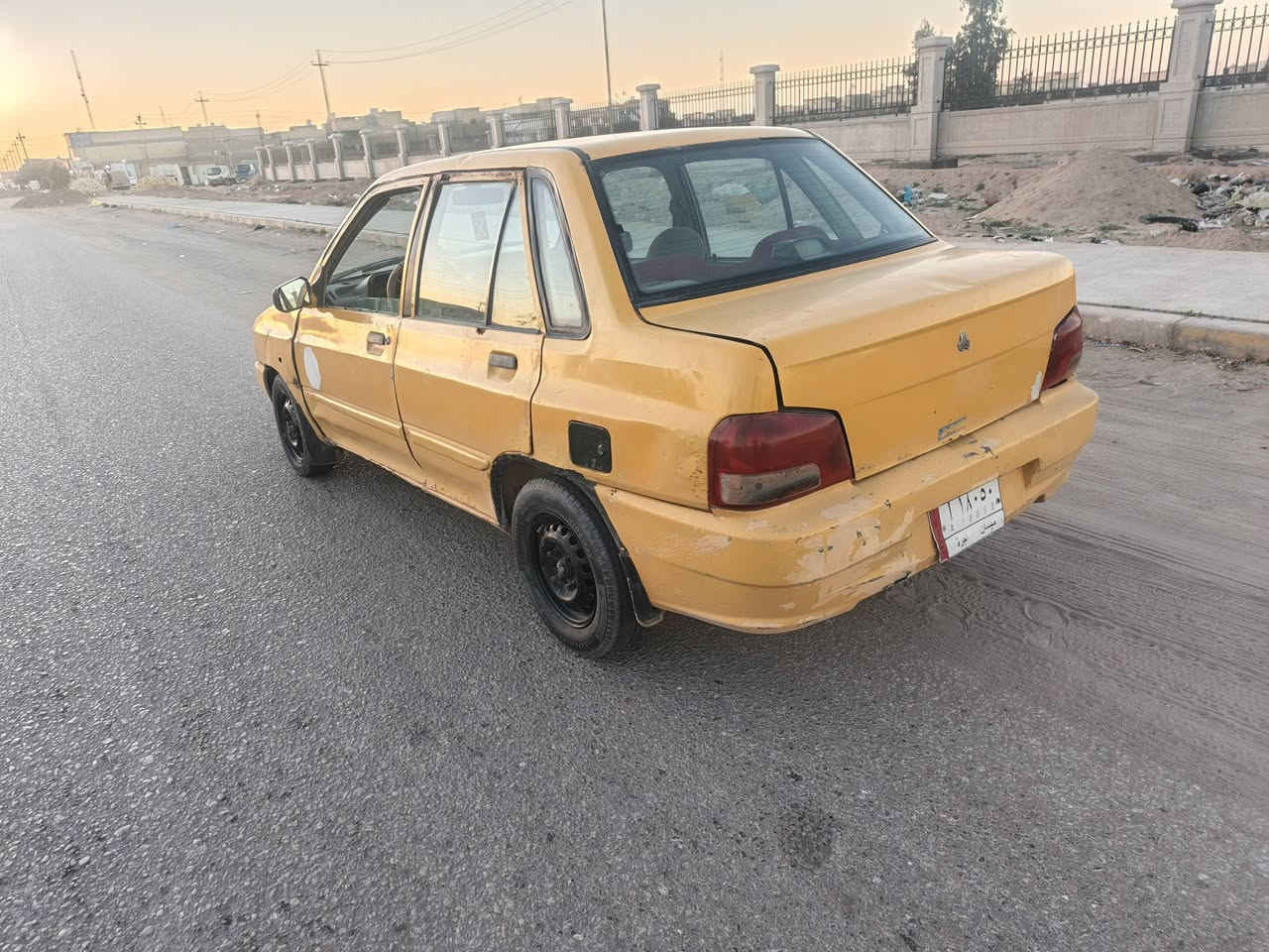 سلام عليكم سايبه موديل 2011.مكينه وكير وحداديه وكهربائيات شغاله تخم تاير شواصي مابيه شي سياره ناعمه كلش السعر 9.     ***********
