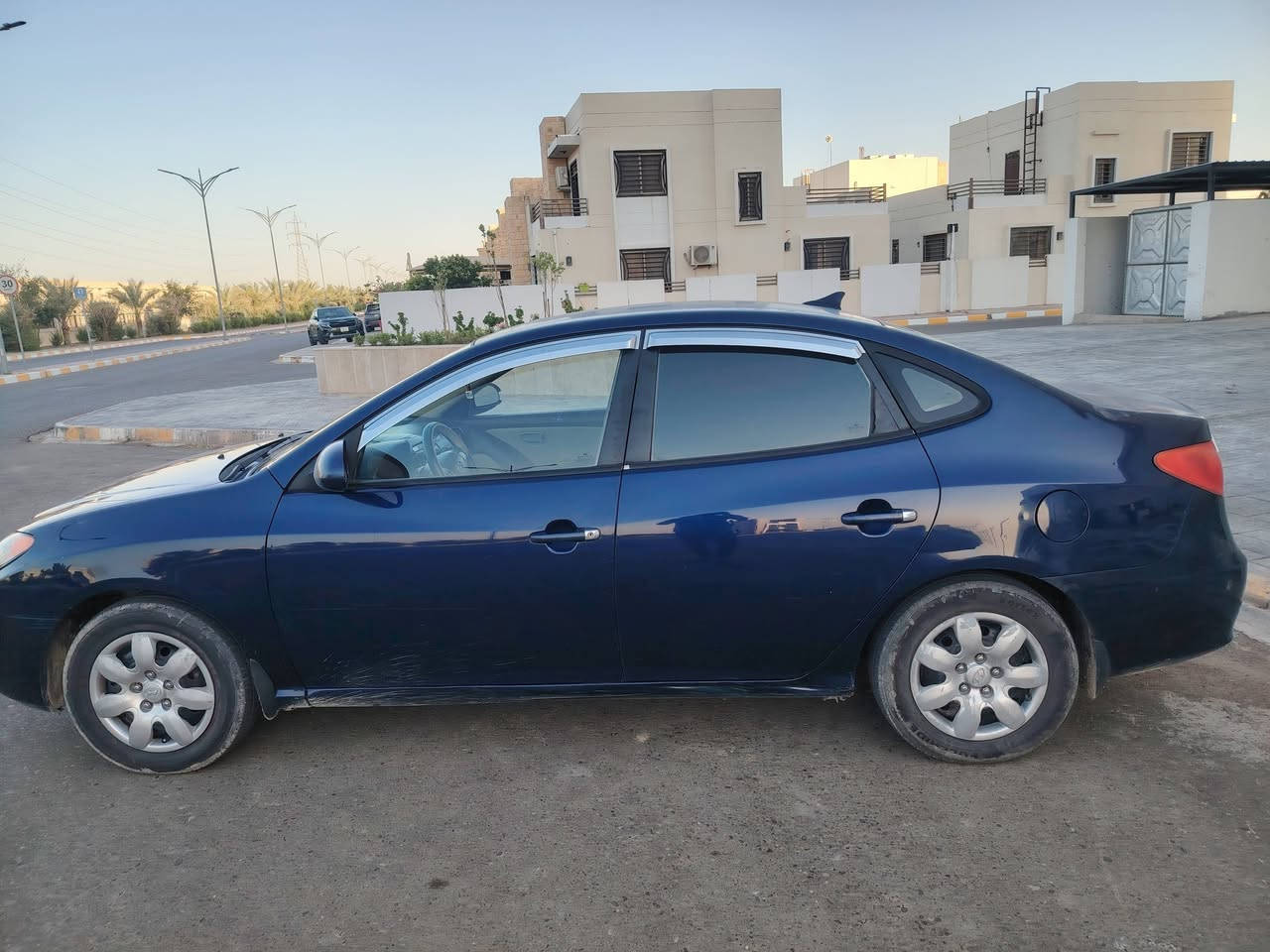 النترا 2009 وارد امريكي محرك 2000 كير شرط محرك لاتنقيص ولاتبخير رقم صلاح الدين دولي باسمي ضرر 4 قطع بدون دواخل شرط بيع نقد اعتذر عن الوعده والاقساط  تبريد ثلج سياره مناقصه شي سعر (88) وبيه مجال الشراي مكاني صلاح الدين تكريت ***********
***********
