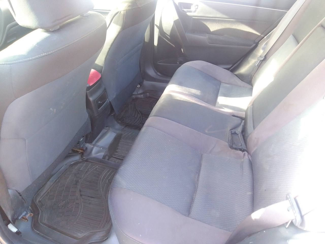 كورلا موديل 2018  حادثها جاملغ خلفي سنويه جديده هزة جديده سعرها 130 وبيها مجال مكاني بغداد الشعب للاتصال ***********
