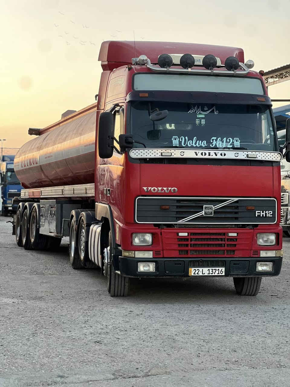 للبيع فالفو صهريج سنكل 

موديل 2002

كير عادي 3/3 حجم محرك 460

نوع صهريج تركيه

سنوية جديد طوناج GPS جديد 

قماره/3/ خطوط

شاصي بشرط 

قماره بدون صبغ

السياره جديد 

السياره موجود في معرض عادل 

عنوان كركوك مقابل جسر واحد حزيران 

السعر 295$ بي مجال قليل 

***********☎️
