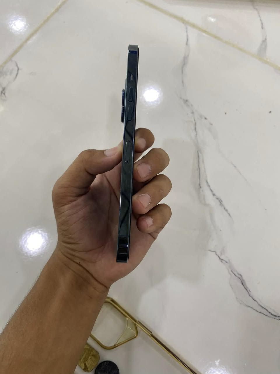 ايفون 12 برو ماكس جديد للبيع
تك سيم 

ذاكره 128

بطاريه 97 

جهاز جديد مامفتوح مايعبر هوى شخط مابي للاستفسار الاتصال.  ***********
