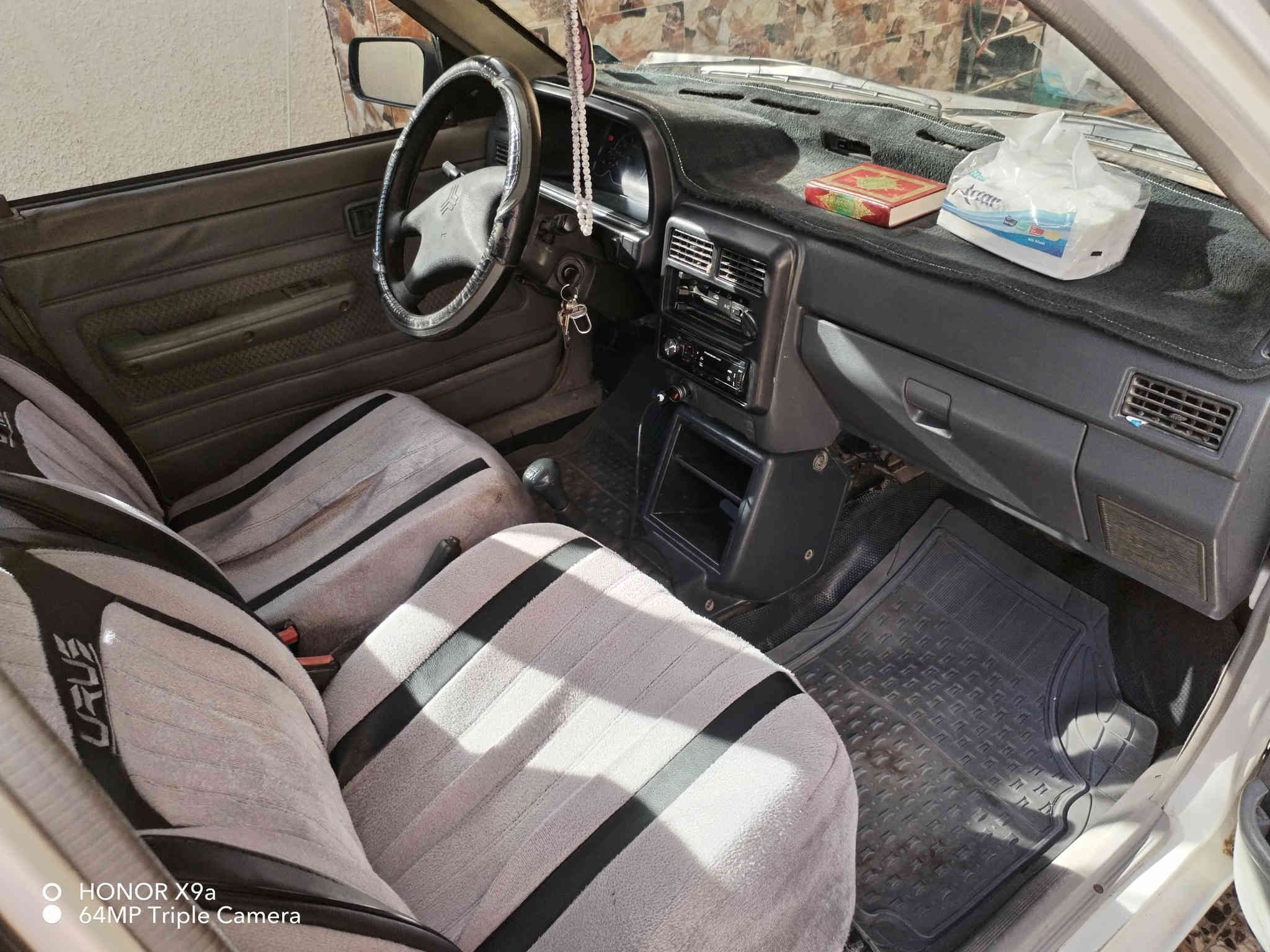 السلام عليكم سايبا خصوصي للبيع موديل ٢٠١٠ بأسمي مكفولة بلادية عارضهه ب٤٣ وبيهه مجال بسيط رقم تلفون *********** بي واتساب مكان السيارة كميرة شارع مركز شرطة الفحامة
