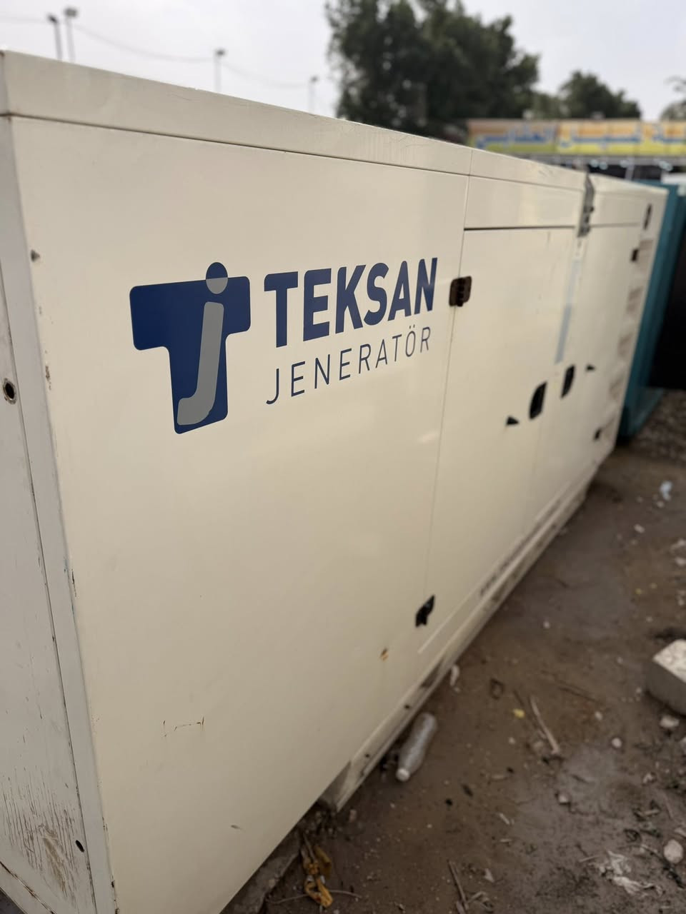 السلام عليكم
بيركنز ٦ سلندر كاتم شرط برغي مامفتوح بيه ع وضع الشركه

110 كيفي نضام حمايه كامل شرط الشغل

العنوان / واسط الكوت شارع القياده قرب المدينه المائيه

اللا ستفسار / ***********
