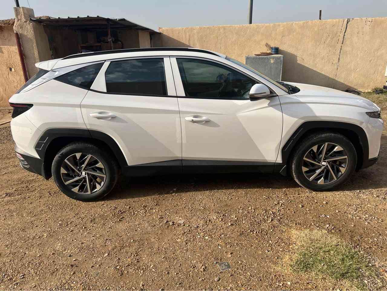 توسان موديل 2024 خليجي

بسعر  198💵

كفاله عامه عده كم رصعه ب قماره مال جكليت  موضحه ب سونار 

عداد المسافه 68ألف 

فول مواصفات

 من عدا البنراما

مواصفات

مكينه 2.0 دوش 

بصمه 

بصمه ابواب

تشغيل عن بعد

شاشه اصليه 

نضام اوتو هولد

اشاير ترحيب 

اشاير ب المري 

اريل نفكيتر

سبير منازل 

داخل ابيض 

مري كهرباء 

بردات خلفيه

هاند بريك بصمه

مقاعد كهرباء 2

 فول تحكم ستيرن 

تبريد قطعتين 

حساس امامي 

حساس خلفي 

كامره دواره 

شاحن موبايل 

وايرلس

بعد بيها  هواي  موصفات 

رقم بغداد الدولي

⭕️العنوان بغداد

الإتصال 

*********** بغداد, العراق
