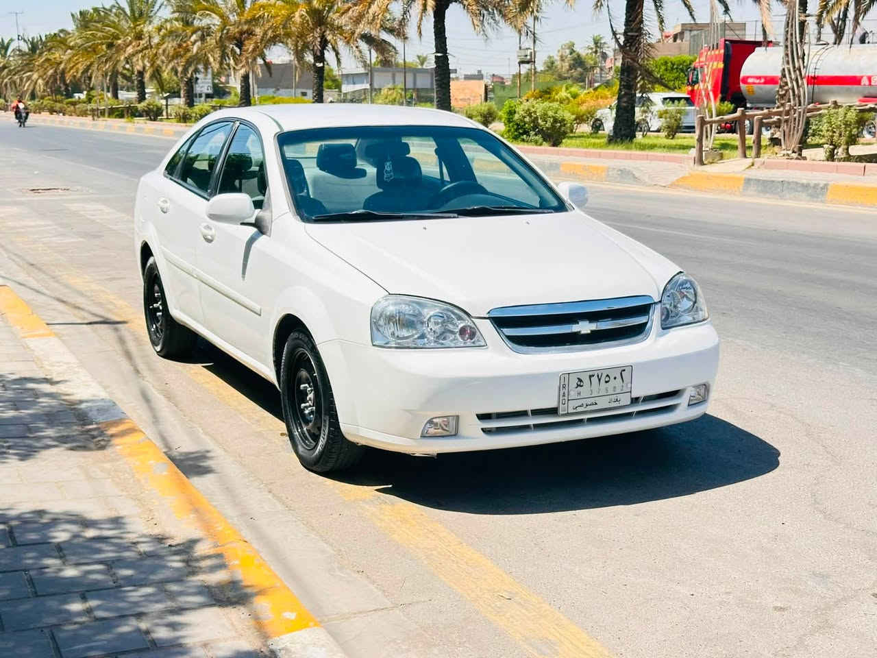سلام عليكم شباب اوبترا موديل 2012 شركه العامه 
رقم بغداد 
شباب قبل كلشي اقره المنشور قبل لا تعلق وتخابر 
السياره بيه قطعتين صبغ بدون دواخل بدون حادث سونار موجود بيه شرط الفحص مكينه كير جديد لوك 
صدر امامي خلفي جديد لوك تخم تاير شاشه كامره السياره ع وضع الشركه جديده ماشيه 153 الف حقيقي  شكد ممتوقع جديده 
من كلشي جاهزه برغي مابيه نقص 
شغل وطلع وين ميعجبك 
السعر 74$ وبيه مجال بسيط كلش 
والسوك كلشي بي ميعجبك المنشور اعبره 
مكان السياره بغدادنهايه حي اور  

***********ابو حسن الشمري
