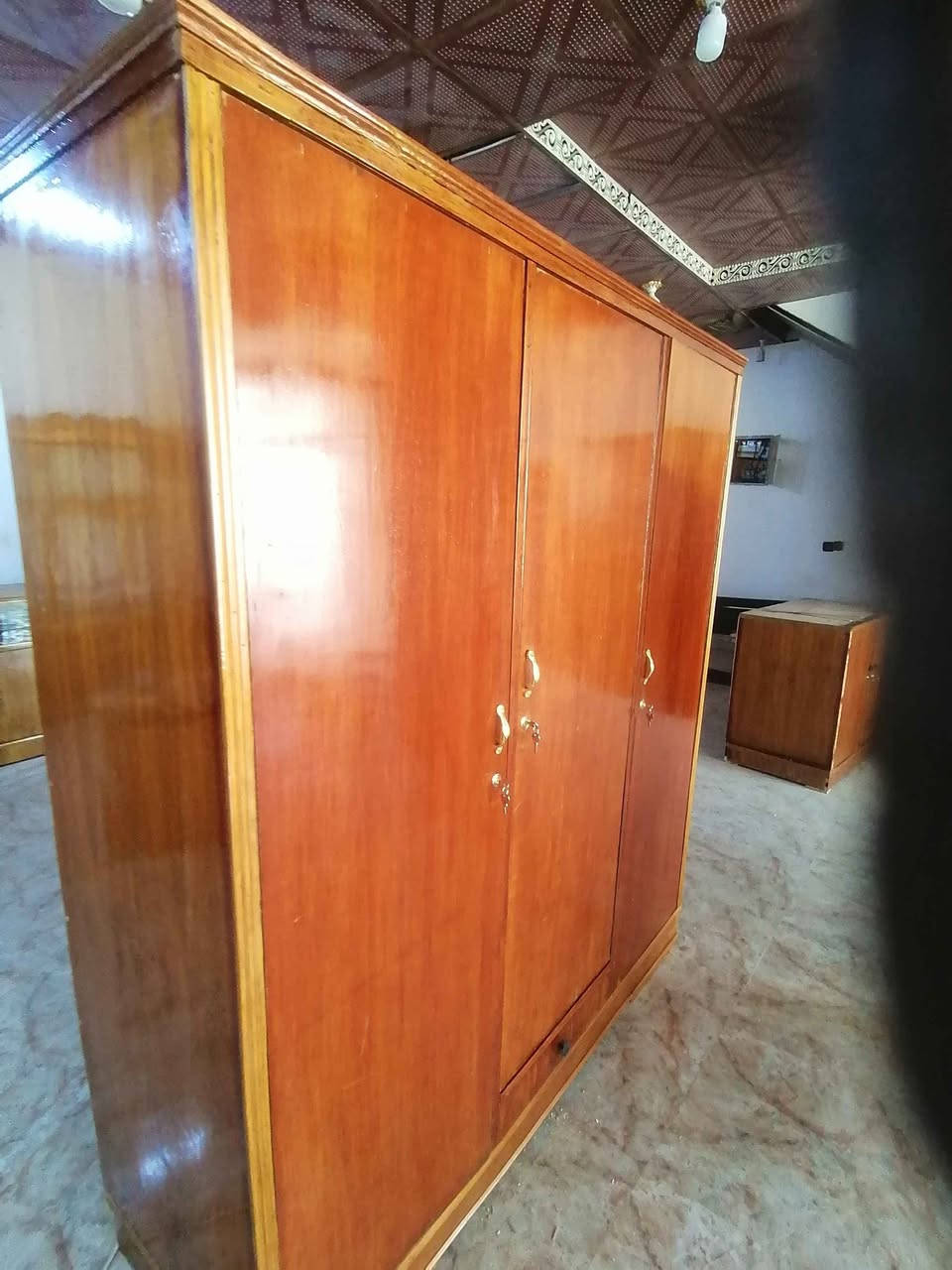 سلام عليكم من رخصة الادمن كنتور ابو ثلاثه صاج شغل ثكيل سعره ظهره جرجوبه مكانه كربلاء سعره ١٧٠ الاتصال على الرقم *********** *********** العنوان كربلاء قريب شارع الحافظ عمود ١٣١ قرب دلالية الضياء كربلاء, العراق
