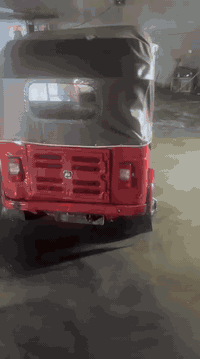 سلام عليكم تكتك 17 حلوه وكاعده وخير من الله كبل لشارع ما ذب عليها ربع مكينه جديده مال 20 تكتك نضيفه  وحلوه كبال عينك مكاني بغداد المحموديه  سعر 3100وبيها مجال رقم ***********
