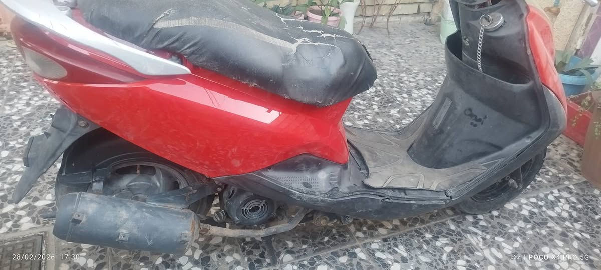 سلام عليكم للبيع بريز شغاله سلف وهندر مكاني بغداد الغزاليه لشراي يخابر ***********
سعره ٣٥٠
