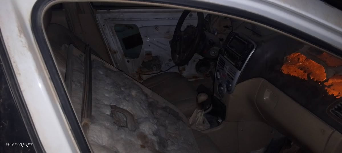 سلام عليكم
غراض شيري فلاوين موديل ١٣ 
كير سلف دينمو عقل بيبان بطاين 
جامات وشنو التريده موجوده ما اقصر
واسعار مناسبه
مكاني بالبصره
للأتصال
*********** البصرة, العراق
