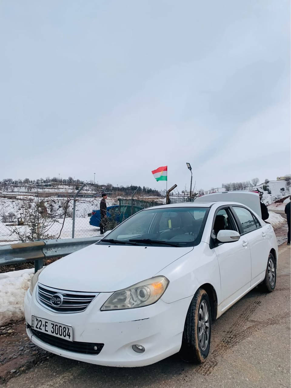 على بركة الله  BYD للبيع موديل توماتيك 2014 سنوية لل 2029 تحويل بشرط كير ومحرك بشرط محرك مامفتوح 
بصمة 
بصمة ابواب 
جامات كهرب 
فتحة سقف 
ستستم سمعات 🔥
عنوان موصل للتواصل عل الواتس *********** آو الخاص
68$ موصل, نينوى
