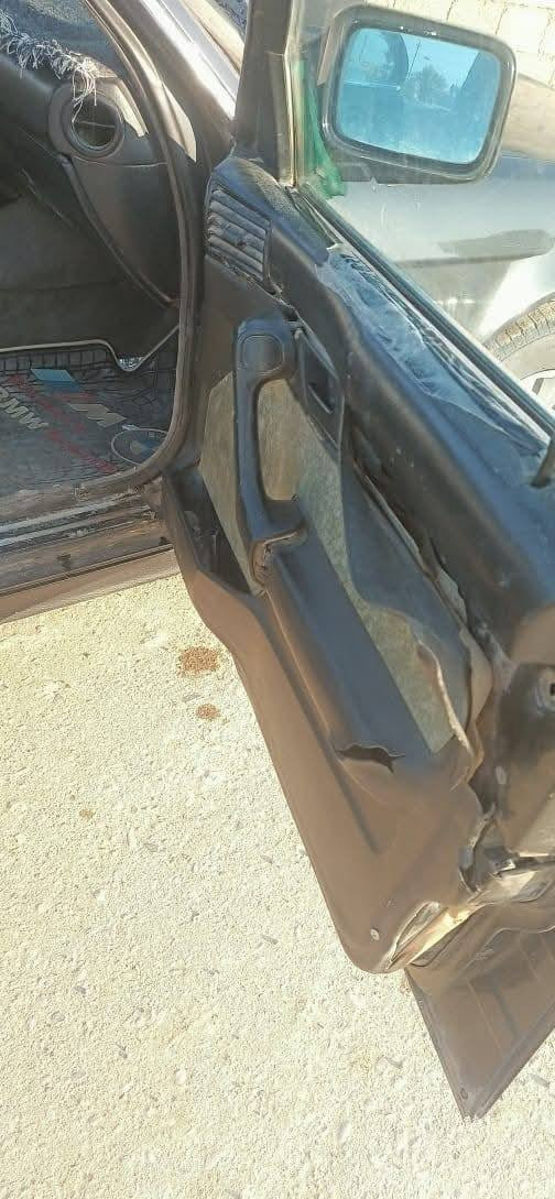 السلام عليكم مكلف بالنشر  بيئم للبيع حجم 535 رقم نينوى الالماني شرط تحويل صدر خلفي والامامي نضيف قبل شهرين شادو محرك بيه بدايه تبخير السعر 23 بيه مجال الاتصال على رقم ***********
