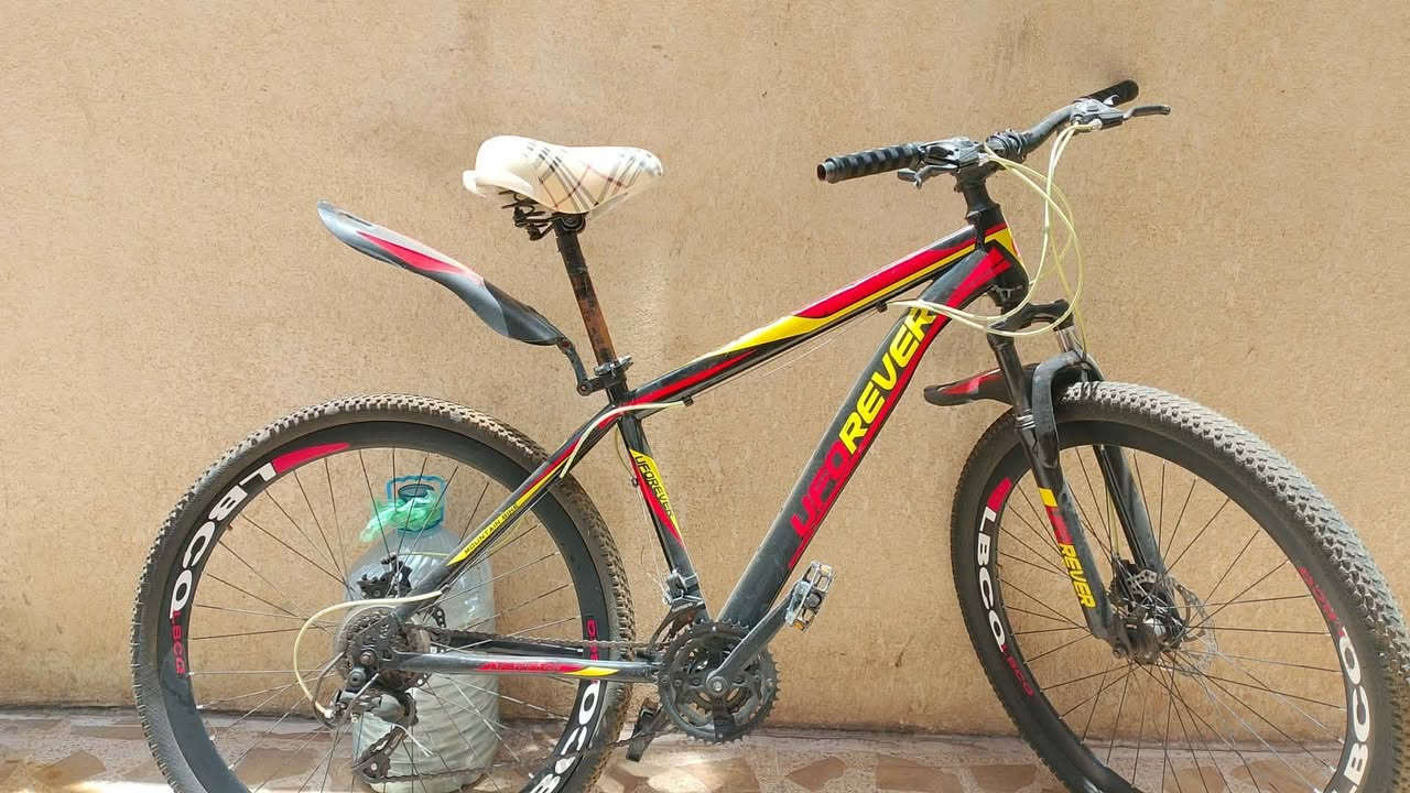 بايسكل للبيع
حجم 27
السعر 100


**إذا كنت صاحب هذا الإعلان وتريد حذفه لأي سبب، رجاءا أرسل رسالة إلى الدعم الفني**