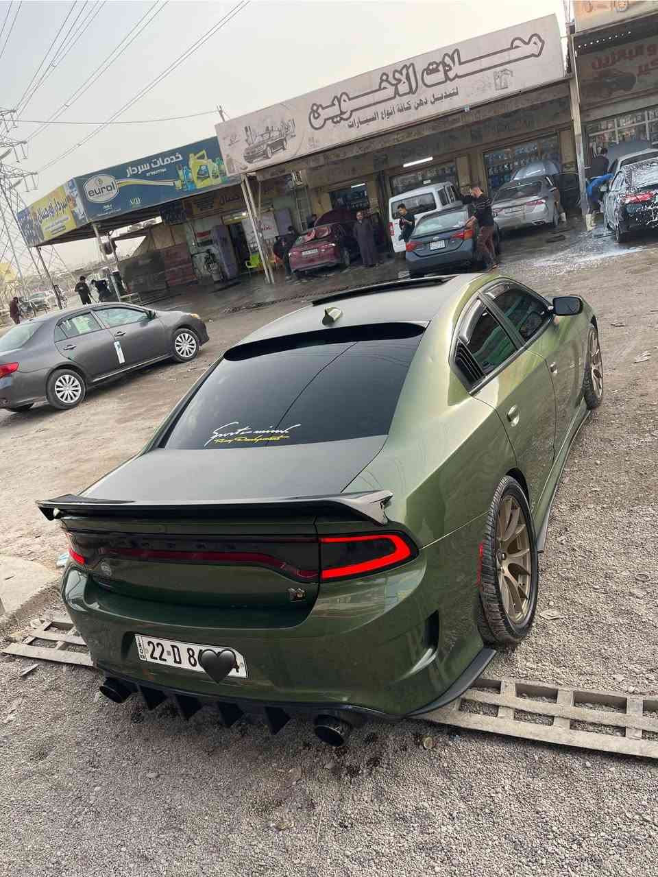 السلام عليكم
بيع او مراوس حسب القناعة ✅
جارجر 2022 ارتي ماكس فول 1/1 سوبر تراك مكينة 5700 
لون زيتوني مميز 🫒
 مكينة وكير شرط تدفئة تبريد كهربائيات بشرط عليها ادامة بالكامل  بيه كتاب تضليل من مرور اربيل 80% رقم اربيل بأسمي شرط التحويل عليها اضافات وتزويد عليها لد متغير الالوان
ويل توسايز  
حادث جاملغ + بنيد محدث بدون دواخل 
السعر 245$ وبيها مجال للشراي 
***********
مواصفات 
فتحة سقف 
بصمة تشغيل 
بصمة ابواب 
رادار جانبي 
ويل هيلكات ذهبي 
داخل احمر 
كت SRT بالكامل 
عليهت گزوزات رعب 
ومعروفة بعد مواصفات الفول 
واتساب /اتصال ***********
