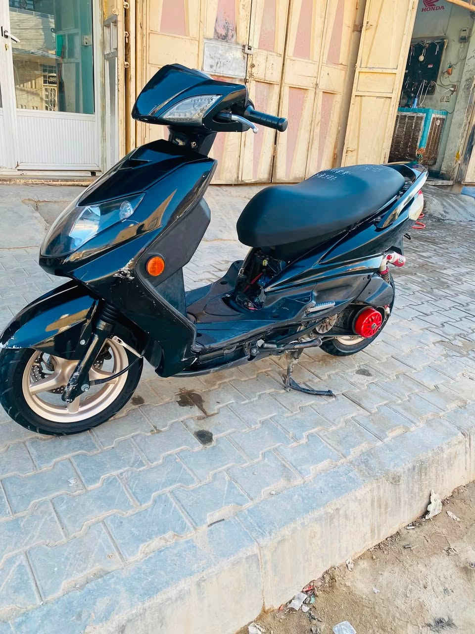 سكنس فحل موديل ٢٠١٠ دراجه نضافه فول كفاله عامه.       دراجه ٥٨ كلج رياضي امامي خلفي جويتر كوسو دكشن رياضي سلف رياضي دبلات رباط فج صينيه ملقط ديج بريك كله رياضي اصلي اجن وياه من الحاويه دراجه صاروخ. شلع معدل نعومه كلشي بيه مكفول سعر ٨٧٥ وبيه مجال بسيط مكاني كربلاء ***********

