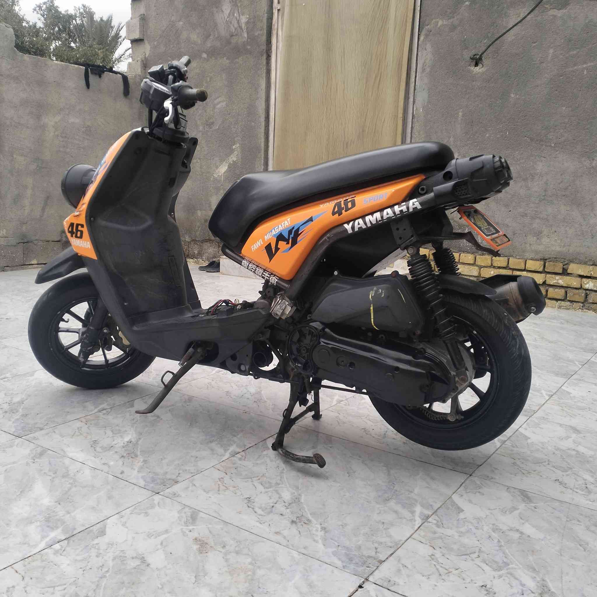 السلام عليكم دراجه سكنس للبيع بس ولفات كل شي شغال   ***********
