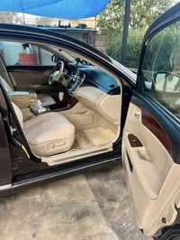 افلون 2011 خليجي بدون صبغ  بيه بارد بل باب الخلفي شبر وبل باب السايق ش...