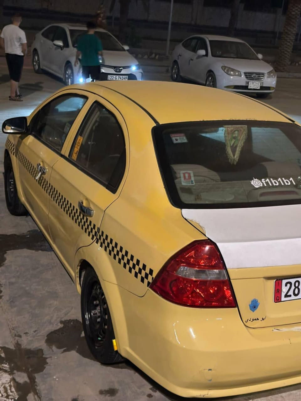 سلام عليكم افيو 2009 خليجي كير عادي مال شركه 
نجف جديد مصفره بسمي داور ثاني يوم 
بيه قطعتين صبغ سعر 48
لستفسار اكثر *********** مكلف نشر تصل علئ رقم بي وتساب مكانه نجف النجف, العراق
