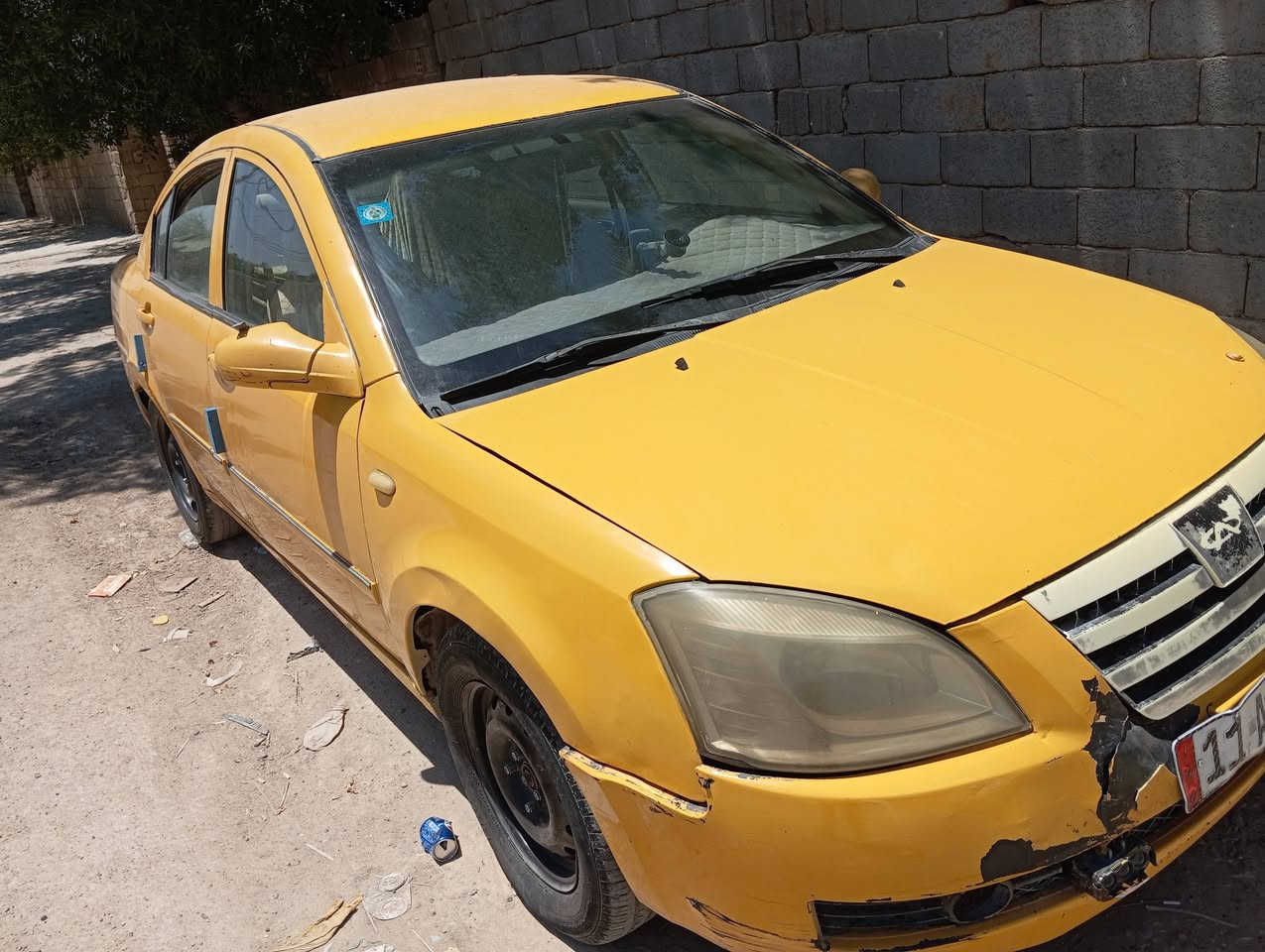 السلام عليكم شيري A5للبيع موديل 2010رقم بغداد. نكليزي صدر حداديه تايرات باتري كله تمام محرك بدايت تنقيص مكينه كامري ابو جف ترايك وين ميعجبك نشاطه فول نعومه فول بيه بس طخه خفيفه بل باب خلفي مصله على بارد سياره مال جناي شاشه كهربيات سنتر لك كله شغال ريمون كنتلول سعر 18$بيه مجال قليل  خوان ادري مو سعره بس محتاج وريد بيعه ***********
