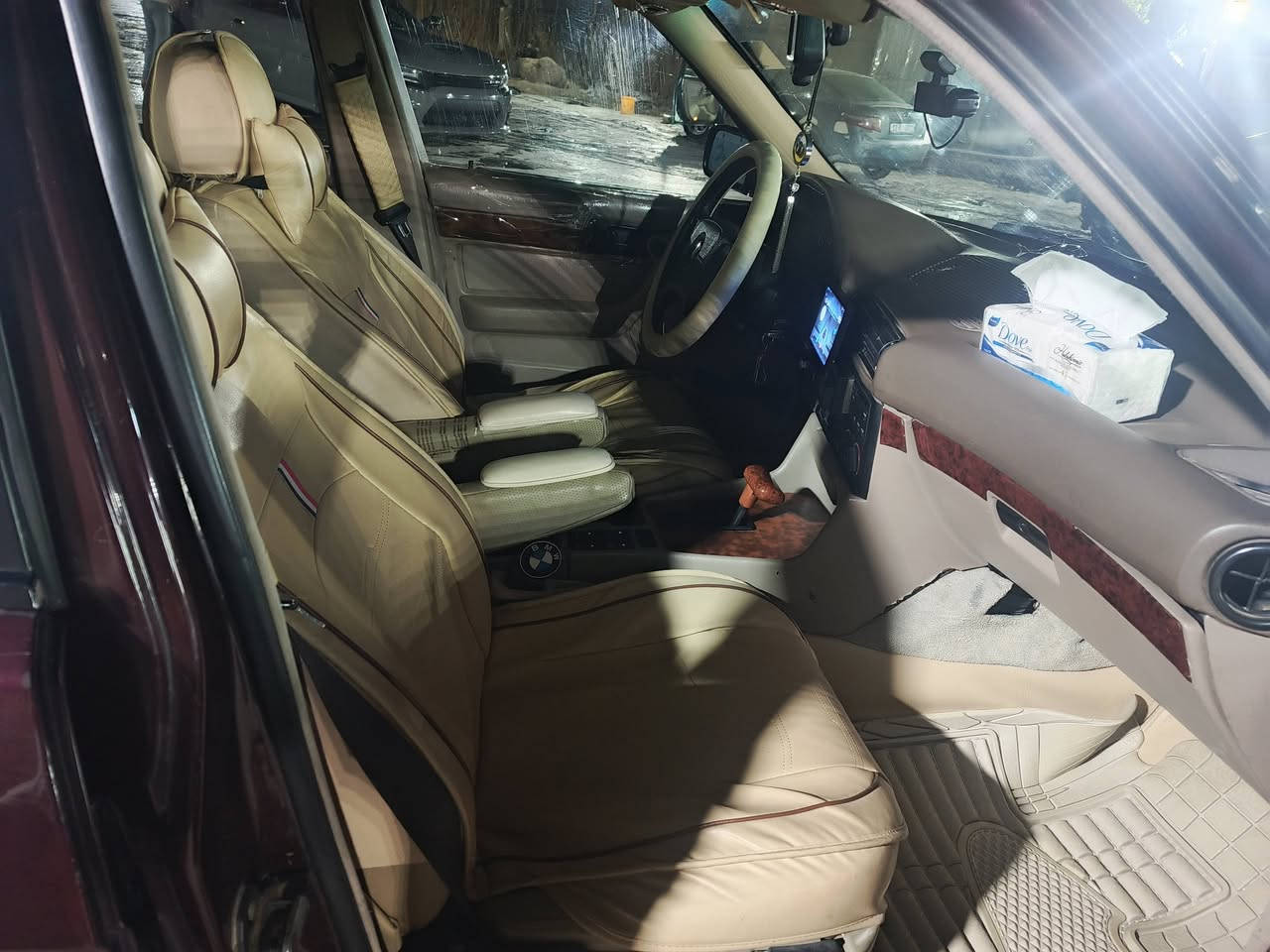 السلام عليكم سياره BMW مكينه مسكر فانوس كير اوتو سياره جاهزه تبريد مكينه كهربائيات كله جاهزه رقم كركوك مشروع وطني تحويل مباشر السعر 62 وبيه مجال *********** مكان السياره واسط مركز المدينه
