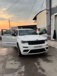 جراند شيروكي • موديل ٢٠٢٢ • فول مواصفات