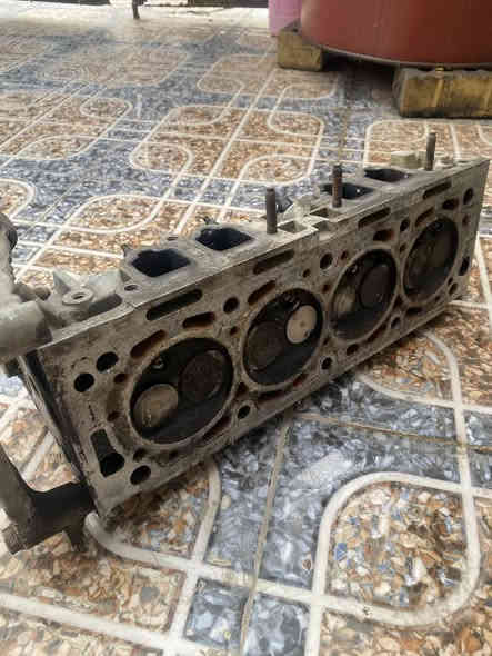 كور بيجو بارص موديل 17 يرهم على كل الموديلات والسمند نقصه بس ولفات  يتعدلن او يتبدلن غير هذني كور جديد باقي غراضه كلهن وياه 
سعر ع الرقم 
***********
