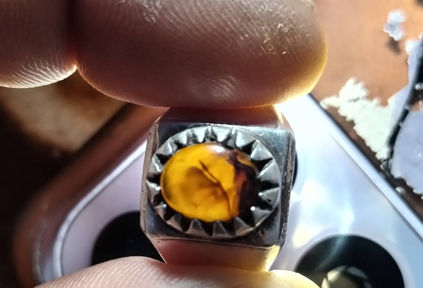 السلام عليك ياسيدي ومولاي ابا الفضل العباس
عقيق يماني قديم مصور واضح 

ملاحظه سعره غالي


**إذا كنت صاحب هذا الإعلان وتريد حذفه لأي سبب، رجاءا أرسل رسالة إلى الدعم الفني**