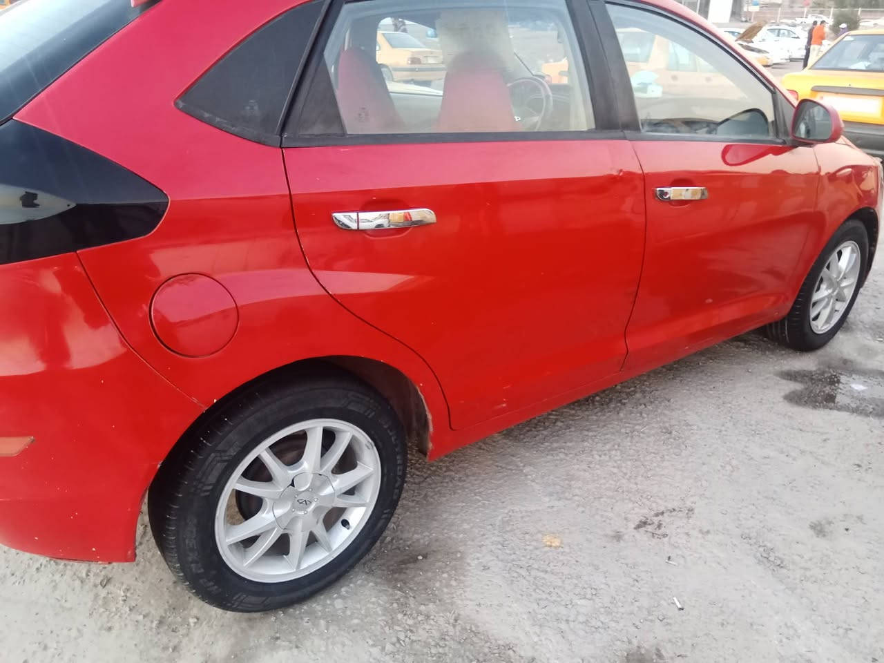 فلاوين 2012 باسمي سنويه لل29 انكليزي تحويل مباشر هزة جديده محرك تبريد ثلج كير لوز صدر مكفول  شاشه كامرات جاهزة مال جني السياره بيها خياسات معمره شي بسيط رايدها ب42$ بغداد ***********
