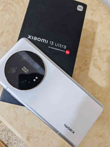 شاومي13الترا
ذاكره512
نسخه عالميه مواصفات تخبل بي 
شاحنته90واط بربع ساعه يفول شحن 
كارتونته كامله ويا3حافضات
للبيع او للمراوس
سعره625
مكاني ديالى الخالص 
***********
***********
