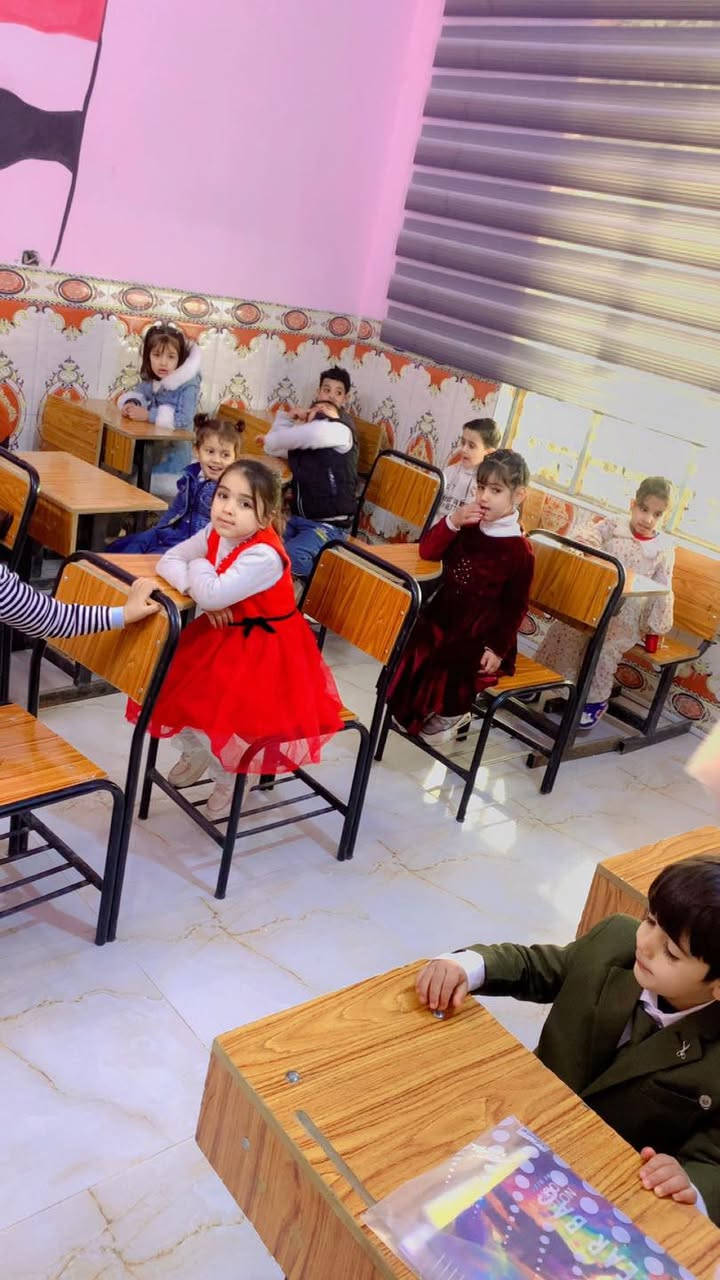 اهلا وسهلا بكم في روضه ومعهد النجاح والتفوق الاهلي 
نستقبل الاطفال من عمر ٢ الى عمر ٦ سنوات 
تحضيري روضه تمهيدي 
توجد كاميرات اوون لاين 
كادر متميز ذو خبره 
***********معهد 
***********روضه
حي البتول /مقابيل منتزهات حي البتول /قرب جسر المشاه
