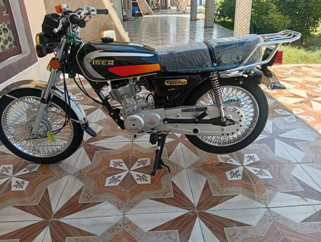 تايكر 26
950 سكنر 
البطحاء


**إذا كنت صاحب هذا الإعلان وتريد حذفه لأي سبب، رجاءا أرسل رسالة إلى الدعم الفني**