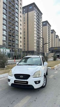 سيارة خصوصي • ٧ راكب • نقل عوائل من سامراء