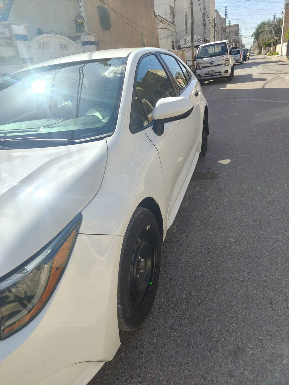 كورلا موديل 24امريكي حادثها جاملغ وبنيد فقط ايربك راجعتة وكالة بيدي كلة جديد شد بيدي ماشية قليل كلش ماشية 6000الاف 
ابيض ثلج المرغوب وليس صدفي بسمي تحويل ثاني يوم 
عنوانها بغداد بياع مصار هواي من دخلت 
سعرها 158بيهة مجال كلش بسيط والقران صايرة علية 165
***********
***********
