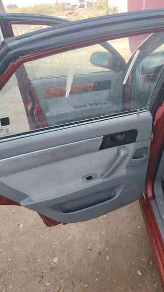 سلام عليكم اوبترة فورنزة موديل 7
مكينة كير تبريد ثلج 🥶 صدر جديد سنوة جديدة (٦٠ وبية مجال قليل *********** واسط الصويرة
