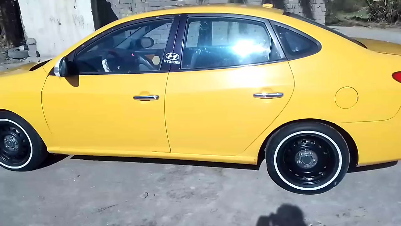 سلام عليكم النترا صابونه للبيع موديل الفين وسبعه بيه بيبان ثنين مبدلات مكينه ا2000 السعر 80 تحويل ثاني يوم تبريد شغال للستفسار التصال ***********
