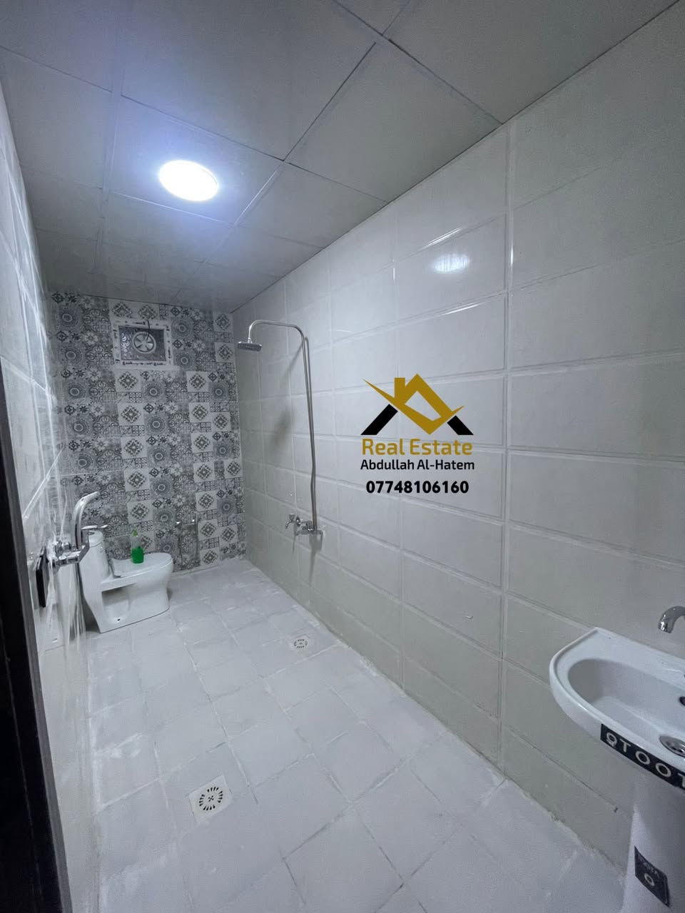 للبيع مشتمل زيروو فارغ جاهز للسكن 

في الجبيرية الثالثة 

المساحة 125متر 

طابقين 3 غرف نوم وباقي الملحقات 

السعر 68 مليون وقابل للتفاوض 

للاتصال 

*********** 

عقارات عبدالله الحاتم
