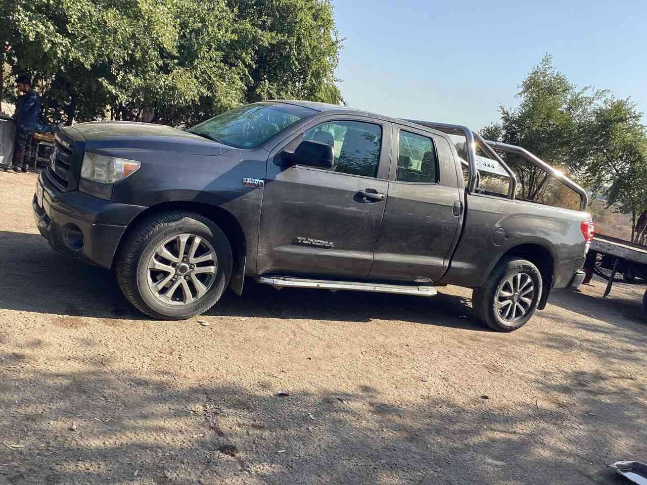 تويوتا تاندرا رقم بغداد موديل 12 المكان كربلاء 
***********
***********
