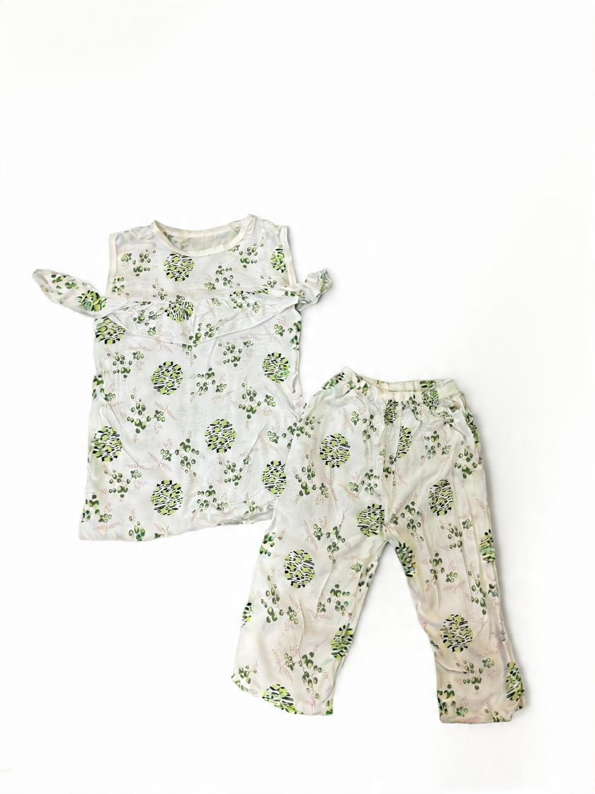 ع الفين 
قياس٥.٦.٧.٨


**إذا كنت صاحب هذا الإعلان وتريد حذفه لأي سبب، رجاءا أرسل رسالة إلى الدعم الفني**