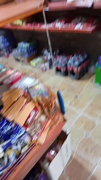 للبيع رفوف حديد ابو الجسر انظاف جدن والله ٣٥ متر وياهن السفينه الي شرا...