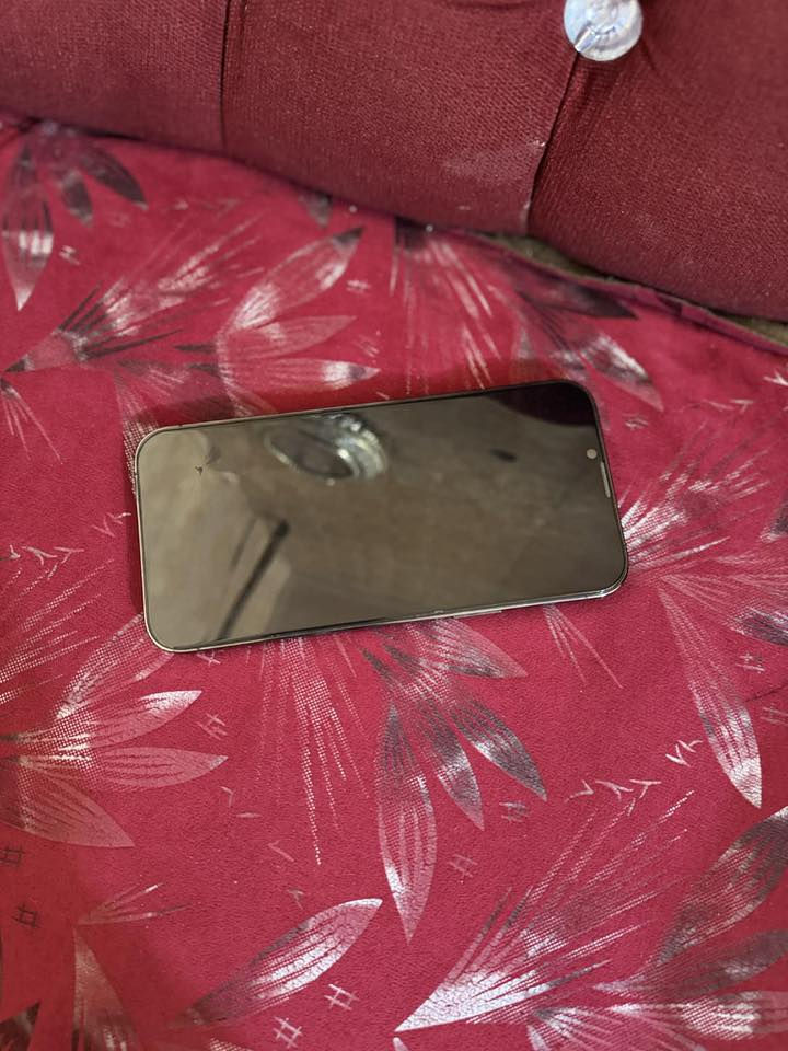 السلام عليكم أيفون 13برو ماكس جديد مكفول كفالة عامة من الزلغً
جديد السعر740 وبي مجال بسيطً
بطاريه82 ً
للاًستفسار***********ذاكرة256
