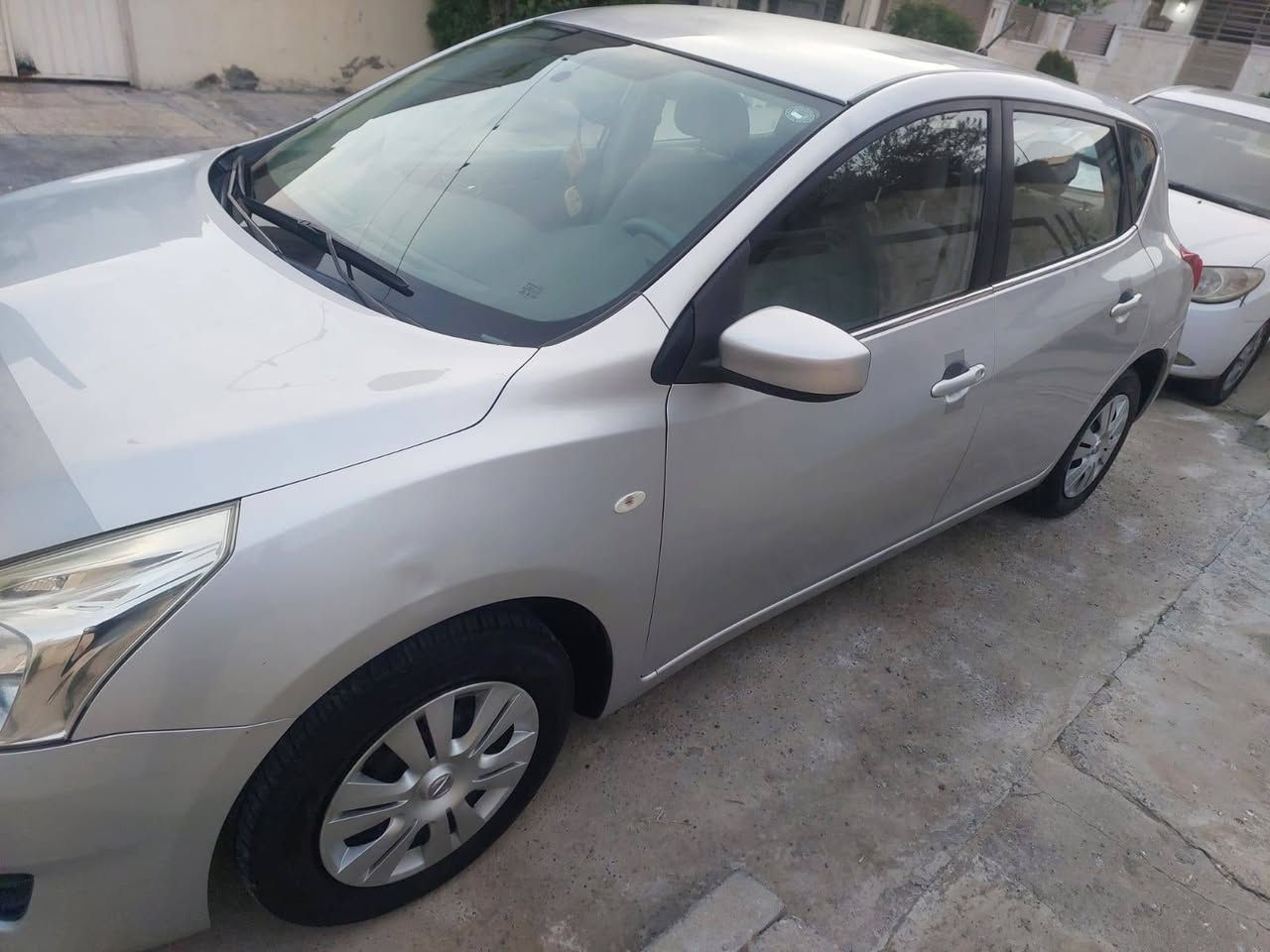 نیسان تیدە 2016مەکینە گەورە تەنها یەک شوینی بچوکی ساردە کوتە سەنەۆیو رەقمی نوێ یە بەناوی خۆمانەسعری 120محامەلە‌*********** أربيل, العراق
