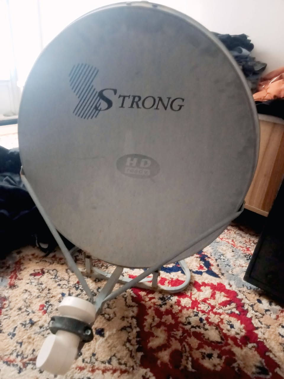 ***********
بلازما انترنت جديده وستليت وصحن للبيع كلهن 150
