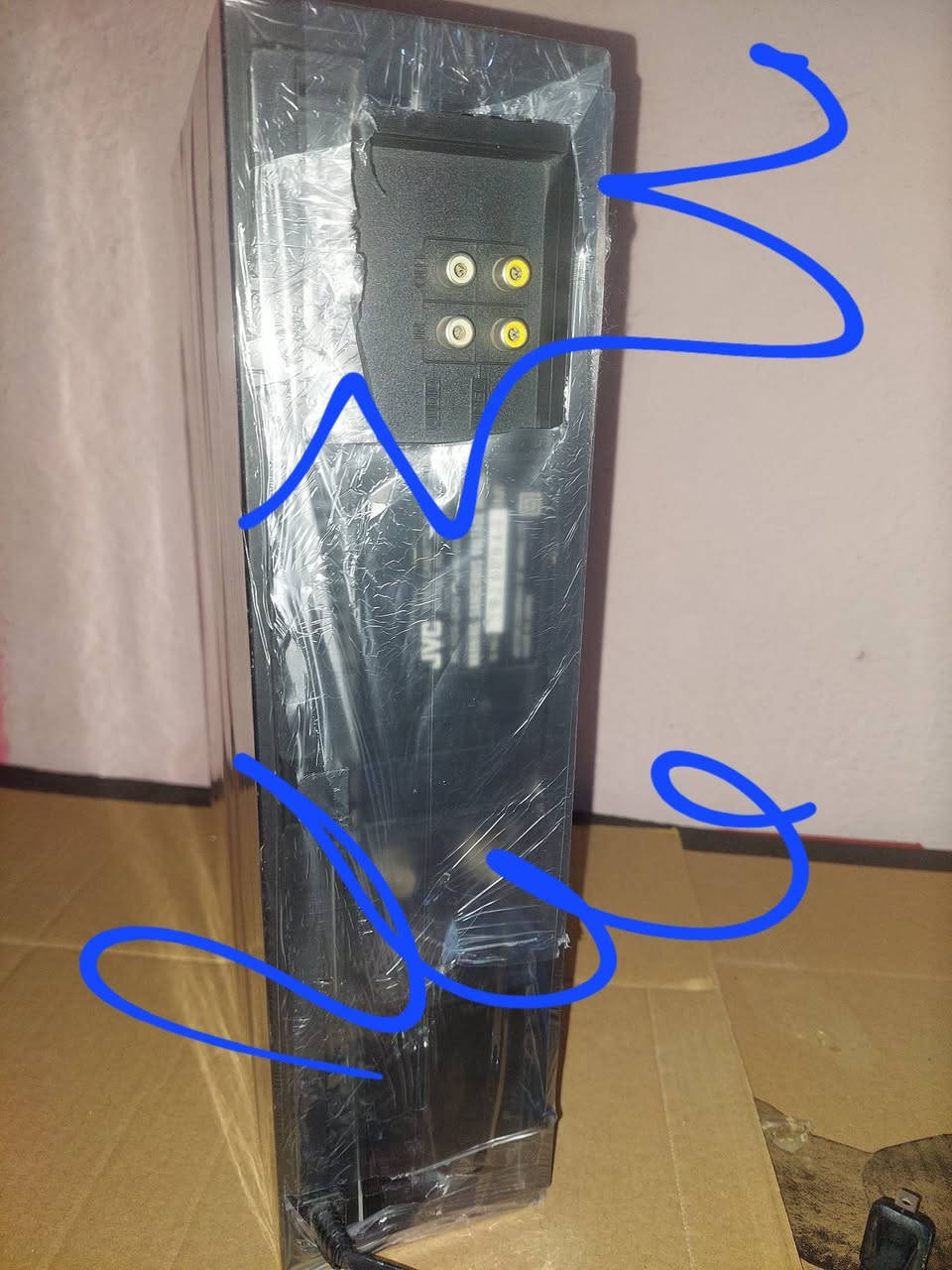 للبيع
جهاز فديو(JVC) حجم كبير VHS ب 4 عدسات جديد جدا نظيف  نظافه 100%
صوره وصوت وعرض وتسجيل مع ريمونت كنترول 
التحكم عن بعد ثلاث أنظمة ( BAL  Sikam NTSC ) واخر قطعه وب العافيه اللي بيكون من نصيبه .
سعر الجهاز ( ع الخاص )
خدمه توصيل لكل المحافظات في العراق 🇮🇶 
مع شركه الامزون للتوصيل السريع .
للاستفسار اكثر مصور الشباب ميسان شارع المرور القديم حي المعلمين . ***********
***********   إتصال واتساب تلكرام محمدمعله
