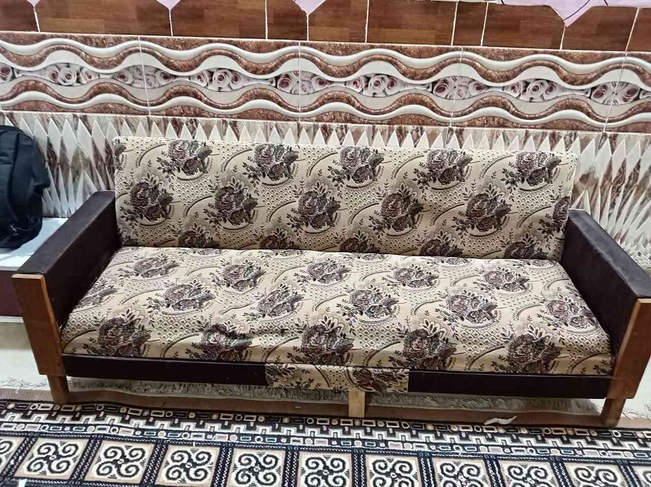 غاض للبيع
غرفة نوم كاملة
تانكي حديد
بايسكل ياباني
قفص طيور عدد ٢
برج انترنيت
مغسلة
ساحبة طباخ
تخم قنفتين وكرسين
تخم قنفة واربع كراسي
بوب خشب عدد ٤
سيركتات كهرباء عدد ٨
طباخ
ميز جام طابقين
علق ع الصورة لتريد سعرها واني ادخلك خاص
او اتصل ***********
