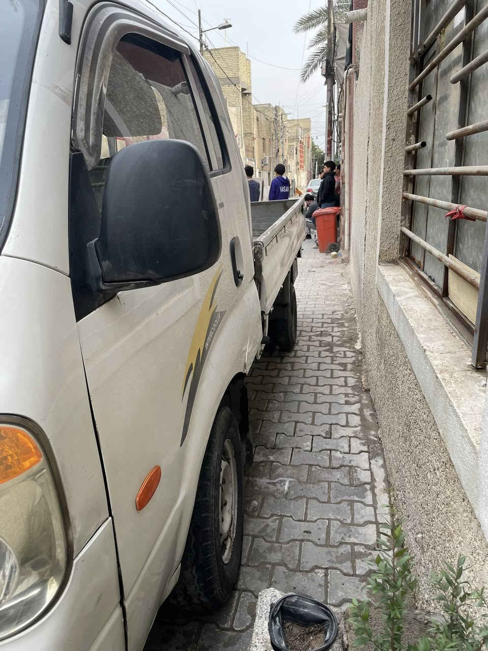 سلام عليكم البيع كيا بنكو ٢٠٠٨ محرك مشترك كير مكينه مكفول سياره بلاديه بدون ضربه ضبغ سياره جاهزه رقم بغداد بسمي سعر ٧٩ بيها مجال شراي عليها غرامات تقرين ٨٠٠ عليه ينزلن من سعر مكاني بغداد مدينه الصدر
الرقم ***********
