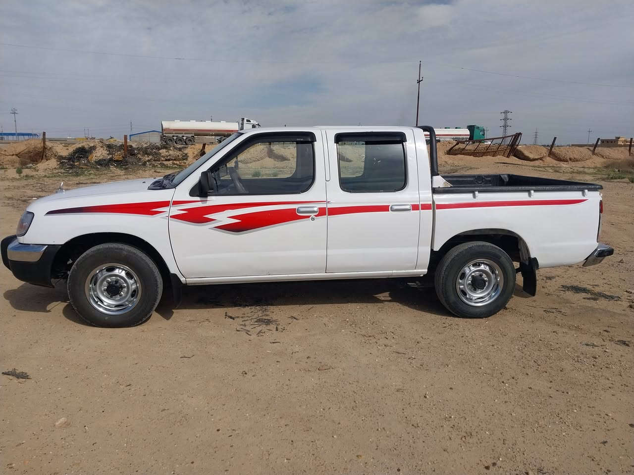 للبيع او مراوس كيا حمل 3000 / بيك اب نيسان موديل 2001 رقم دولي سليمانيه سنويه ٢٧ باسمي هزه جديد كهربائيات كلها شغاله تبريد تدفئة شغاله صدر جديد تخم تاير جديد دوشمه جديده مكان السياره تكريت / *********** / *********** ابو علي
