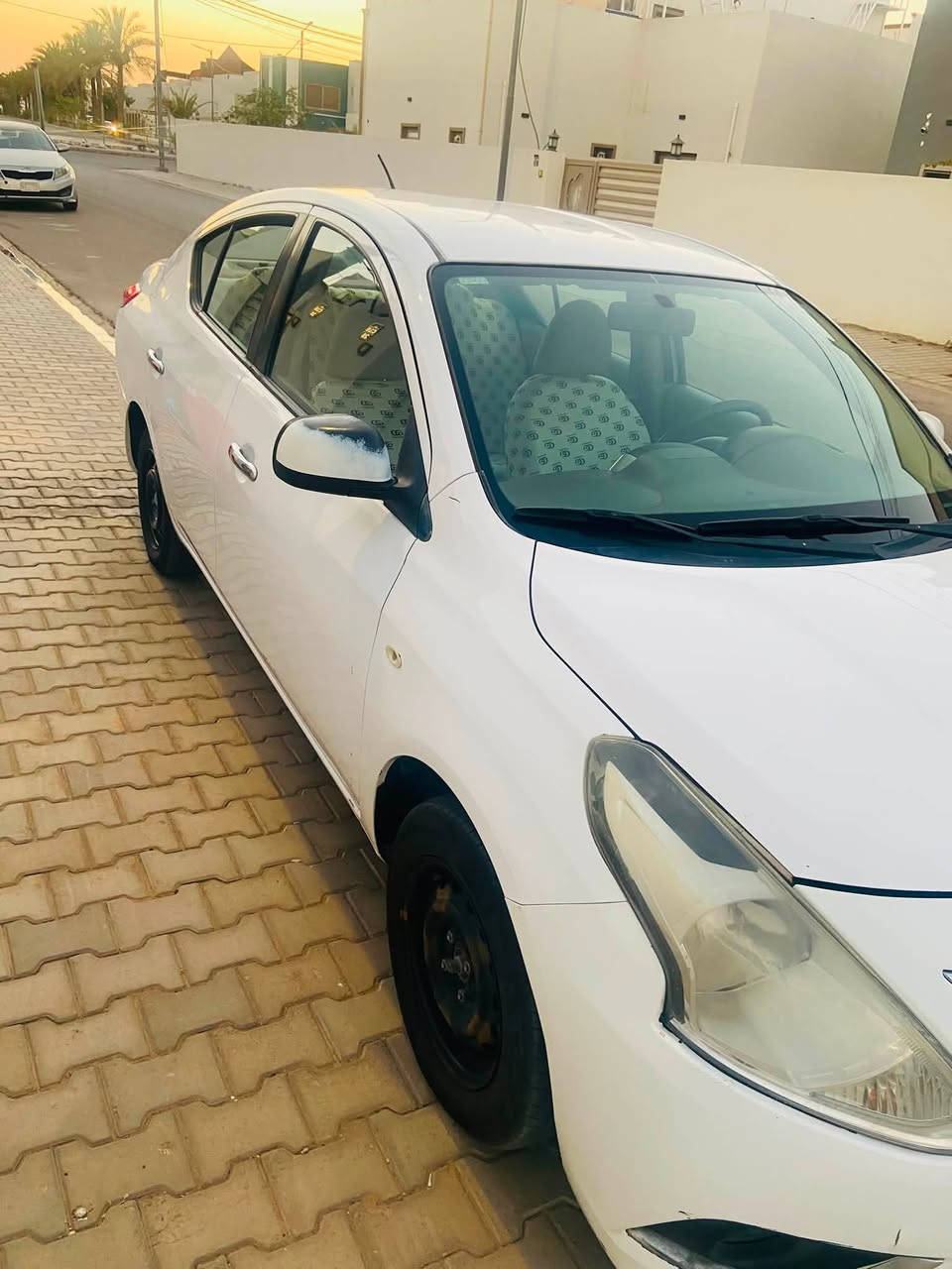 صني هندي موديل 18
بيها جاملغ و ثنين بيبان بارد 
ب88 
مكاني النجف الاشرف 
***********
