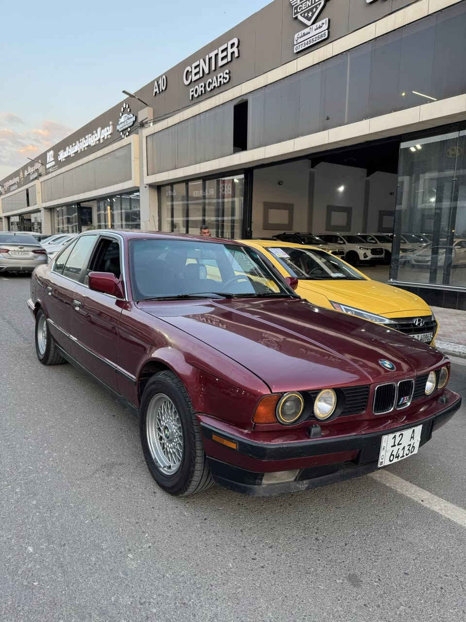 السلام عليكم 
للبيع BWM موديل 1992ححم 25i اصلي اوتو تبريد سلايت صبغ ثلاث قطع تقحيل فقط بوند سقف صندوق شرط بدون حادث بأسمي داخل جلد نظيف
السعر 72 وبيها مجال عنواني موصل 
***********
