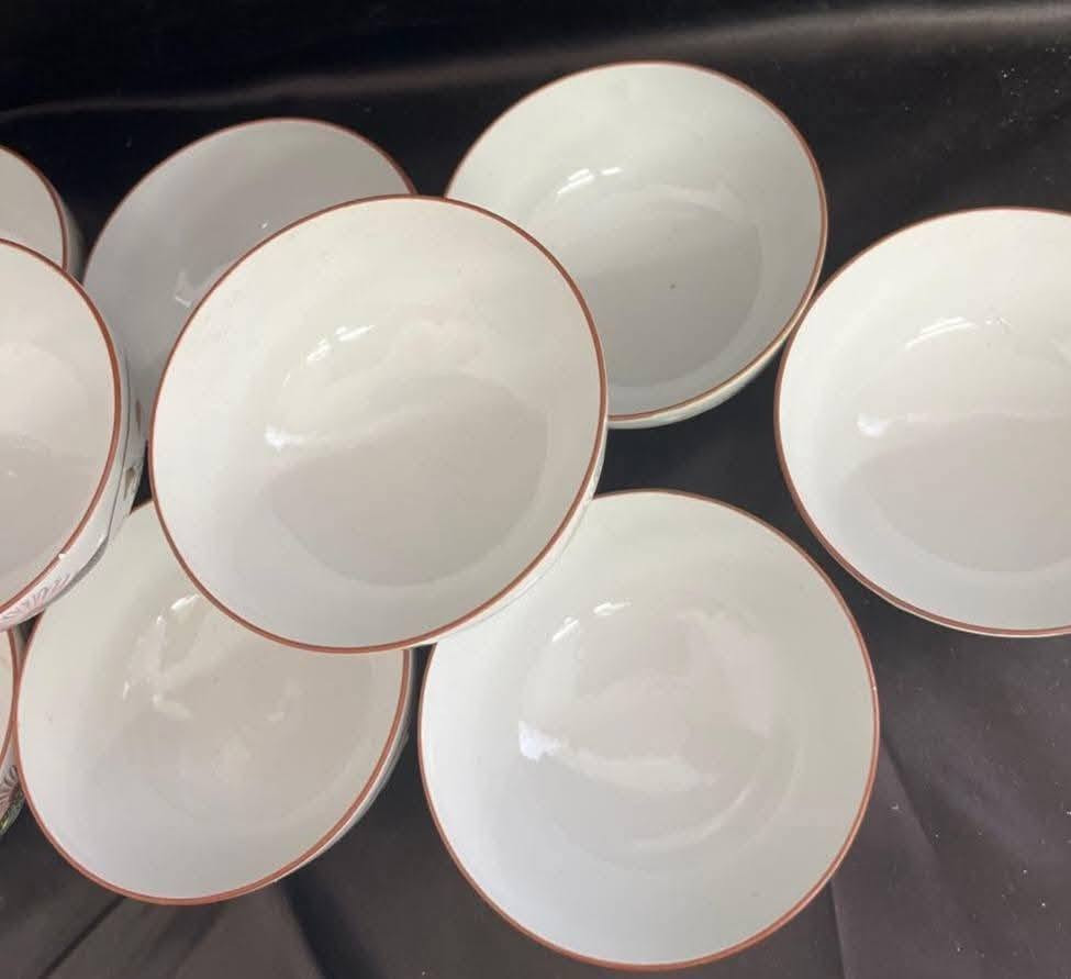كاسات مرق حجم كبير قياس 15cm
12 قطعة بسعر 7 الاف دينار فقط
توصيل جميع المحافظات 
للحجز واتساب
***********
