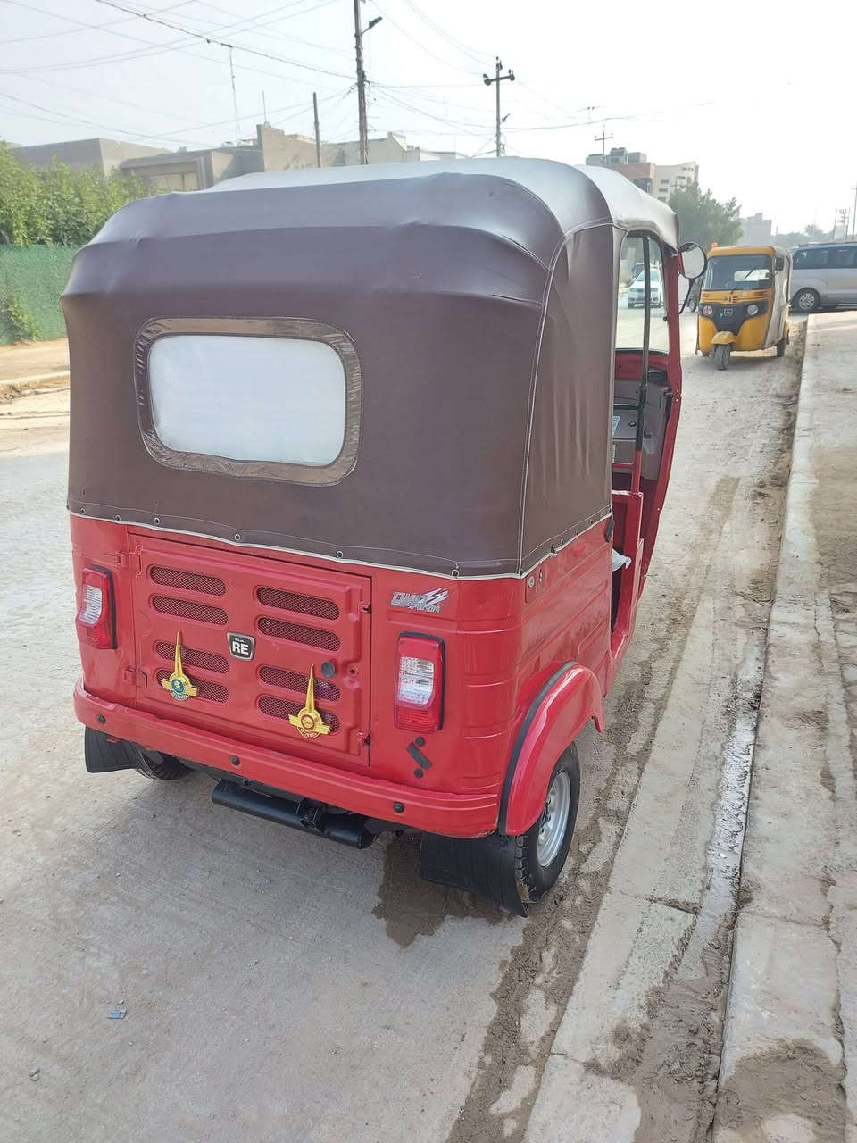 السلام عليكم تكتك موديل 2017 أوراق اصولي المصطفى نضافه 20 تكتك جاهزه تجفيت جديد اكسن جديد باتري كابريته ضفيره امامي التكتك جاهزه صبغ عام للجماليه السعر 3600 وبيها مجال مكاني بابل القاسم ***********
