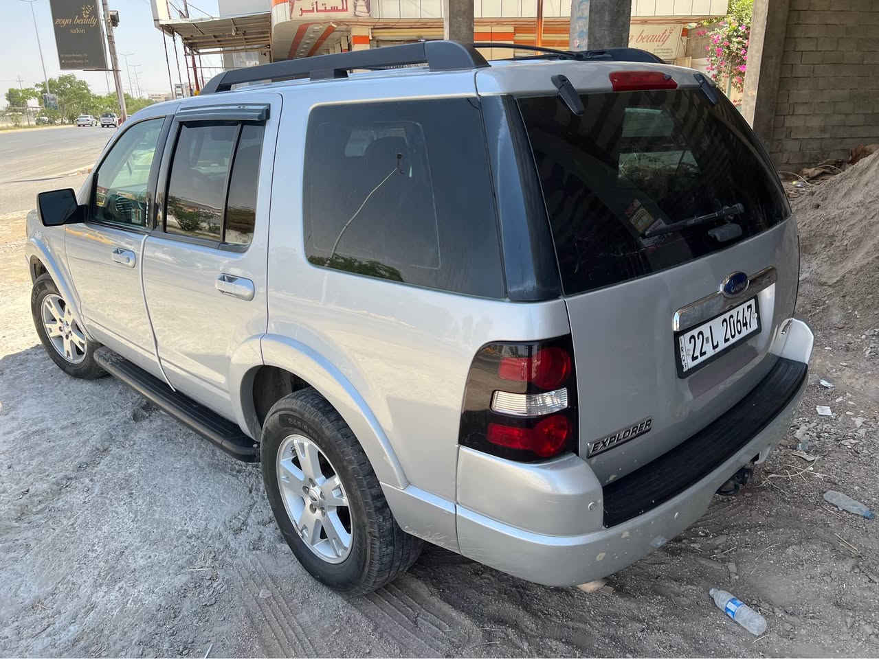 فورد اكسبلور 2009خليجي بدون صبغ فقط جامرلغ امامي بي بارد بدون دواخل فول مواصفات
عداد عربي
فور ويل 
هزه جديد 
سنوية جديد
تحكم استيرن
3مقاعد
تبريد مركزي
داخل صحراوي
محرك شرط
كير شرط
رمز على باب
مراوس حسب قناعه 
سعر 110
عنوان كركوك
*********** كركوك, العراق
